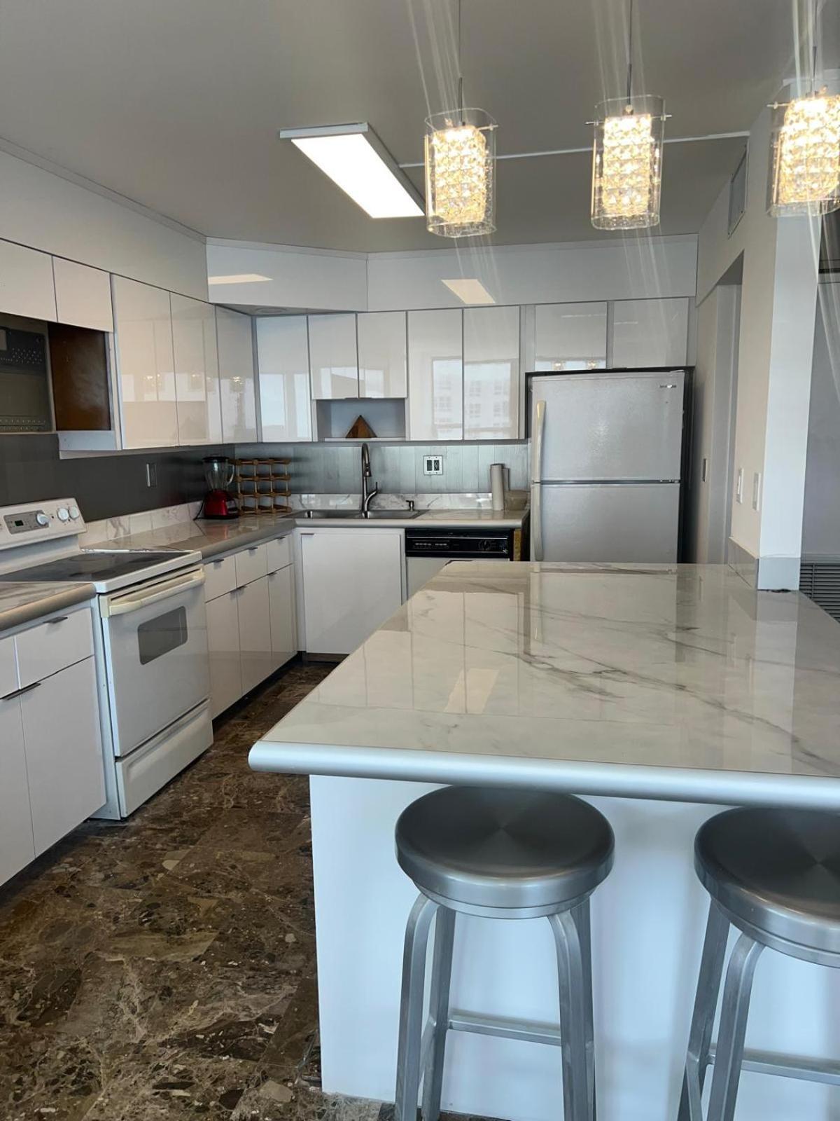 Penthouse 2 Stroy 2 Bedroom Water Views Appartamento Miami